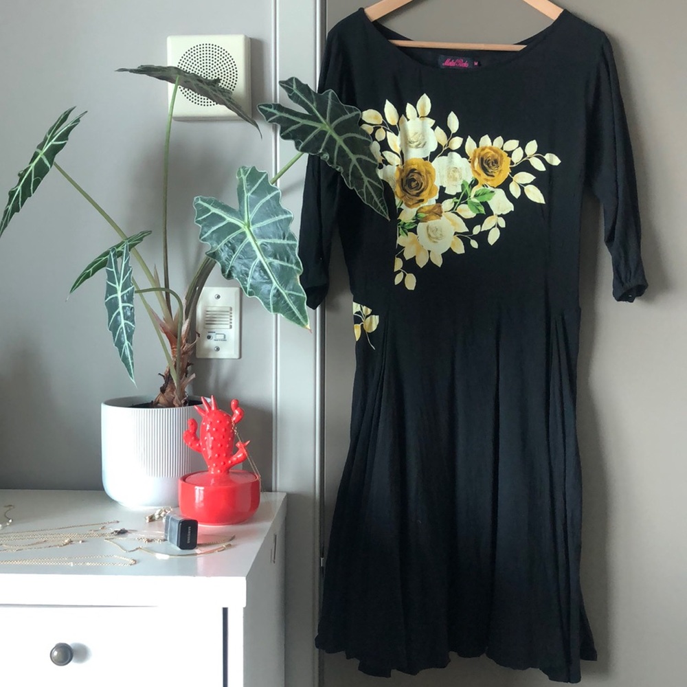 Motel Rocks Floral Midi Dress - Picture 2 of 6